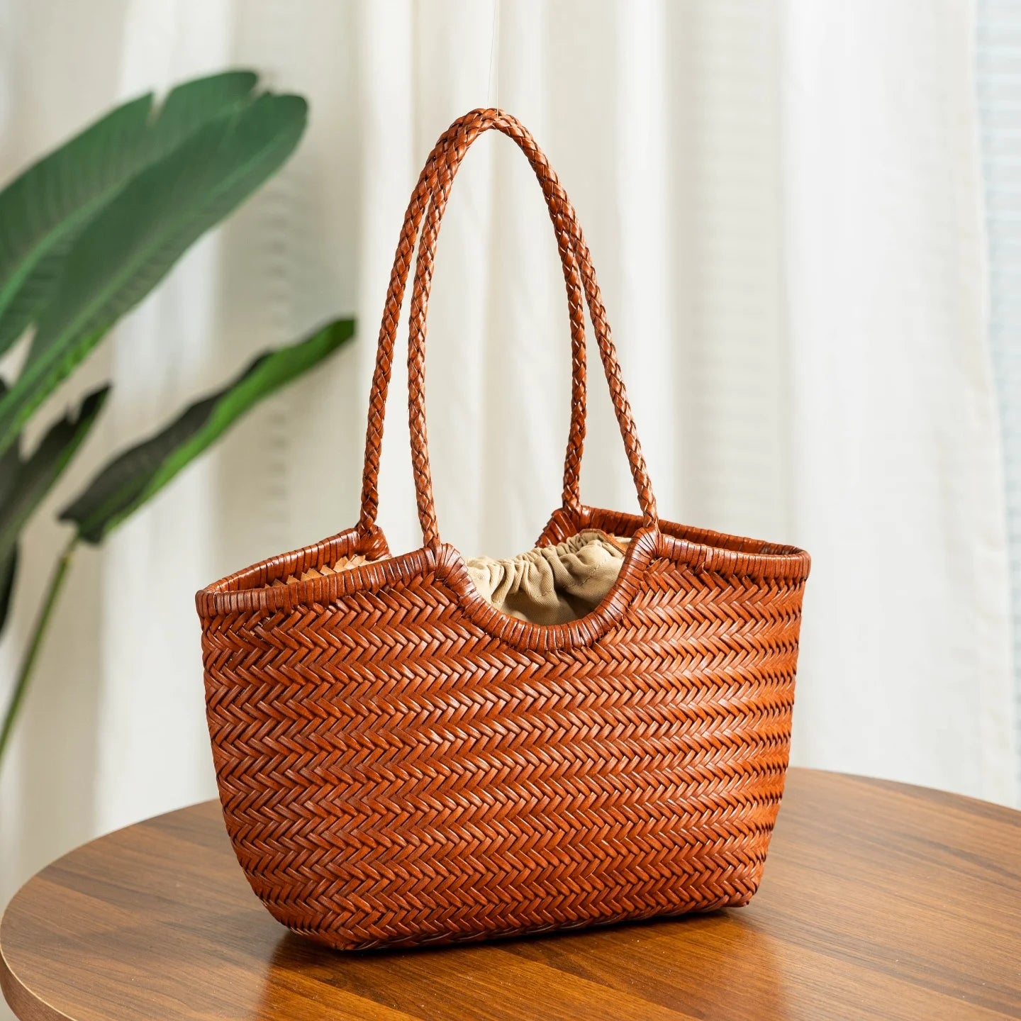 Genuine Leather Handwoven Tote Bag Women's Fashion Shopping Bag Large Capacity Shoulder Bag Luxury Design  Vegetable Basket