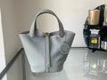 New Leather Luxury Handbag, High-end Soft Leather Bucket Bag, Cowhide Portable Gift Bag, Commuting Versatile Women's Bag