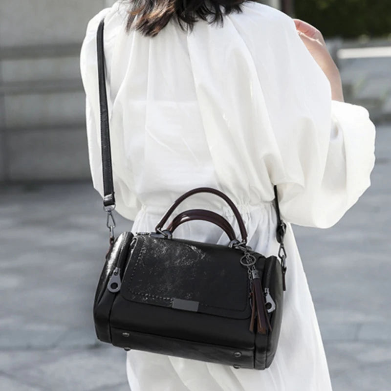 Tassel Decor Women's Large Capacity Shoulder Bag Fashion Zipper Crossbody Bag With Removable Strap Boston Handbag