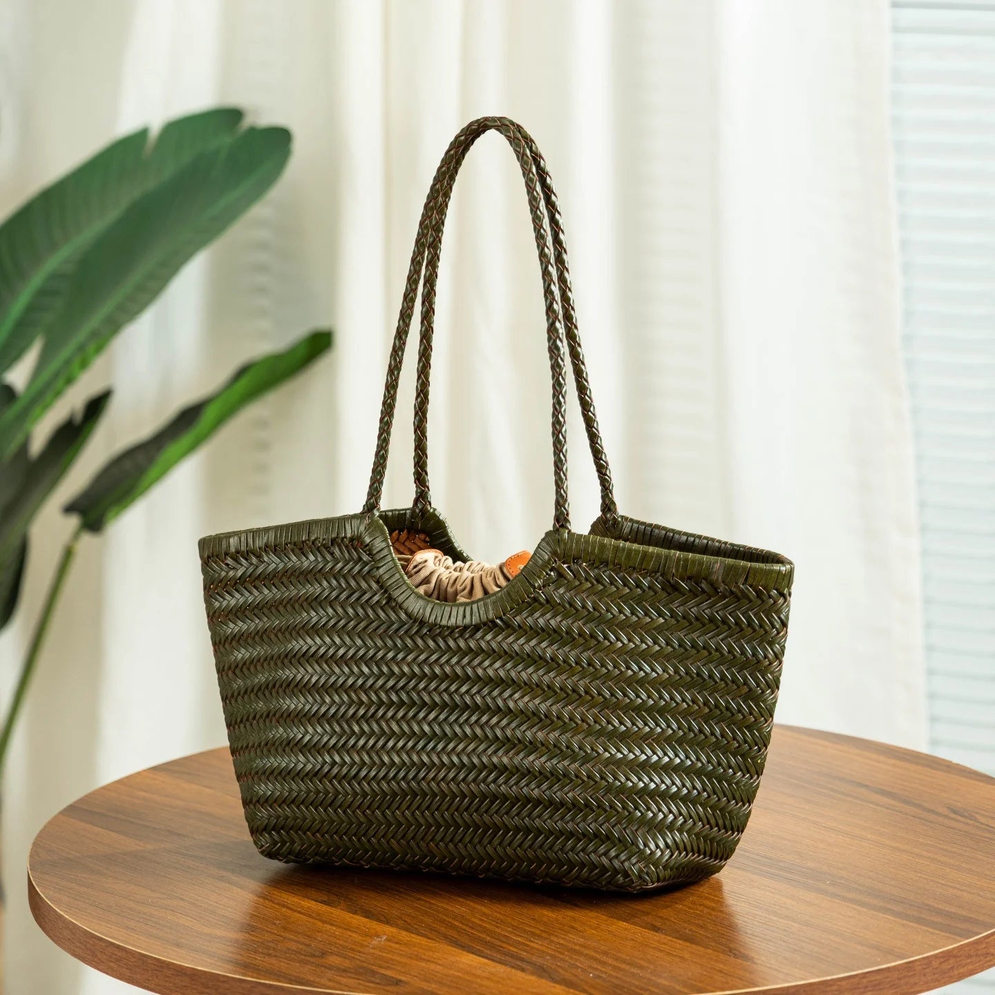 Genuine Leather Handwoven Tote Bag Women's Fashion Shopping Bag Large Capacity Shoulder Bag Luxury Design  Vegetable Basket