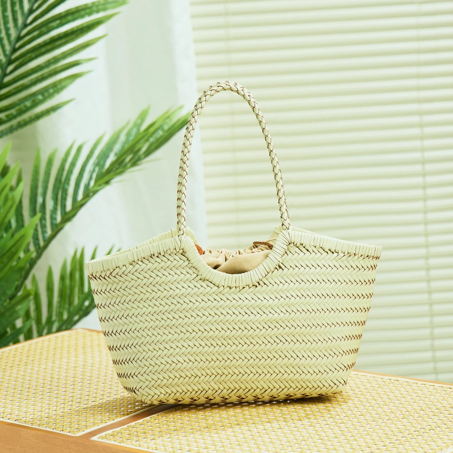 Genuine Leather Handwoven Tote Bag Women's Fashion Shopping Bag Large Capacity Shoulder Bag Luxury Design  Vegetable Basket